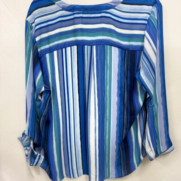 ZAC & RACHEL Woman, Blue and White Striped Blouse, NWT, 1X - Picture 4 of 7